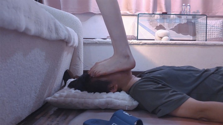 图片[18]_【艾琳】脚深喉插吐全体重踩脸脚耳光花式.虐舌_HD绳艺资源