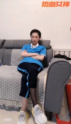 图片[13]_【热血女神】18岁绝美学生s校服女班长课后美脚羞辱你_HD绳艺资源