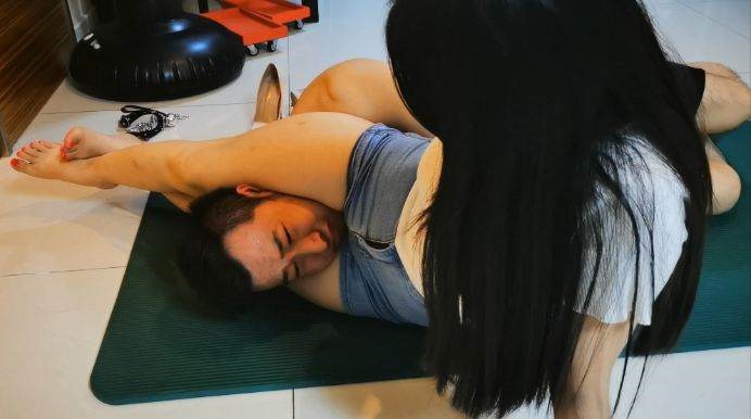 图片[11]_舔允吸美鞋鞋跟_HD绳艺资源