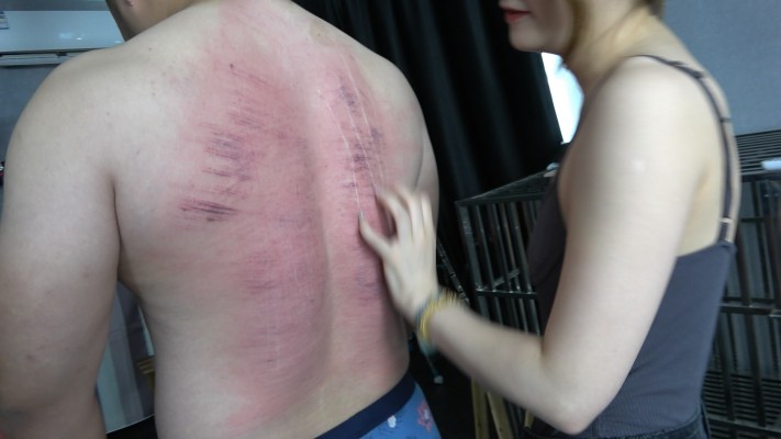 图片[4]_【领主老大】藤条暴抽壮狗_HD绳艺资源