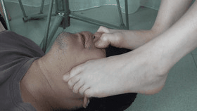 图片[5]_【南国原创】古灵精怪美女S宝儿和同学猜拳，输的要被对方踩在脚下玩弄，语言刺激！_HD绳艺资源