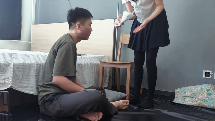 图片[5]_【红颜榜】航儿jk重度跳踩虐脸出血近距离喂食脚趾甲_HD绳艺资源