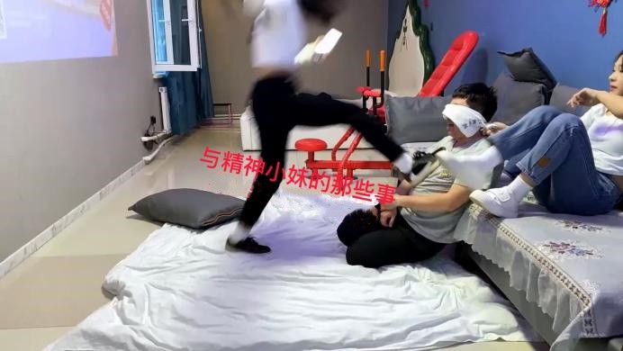 图片[11]_精神小妹 欠钱不还的挑战续集_HD绳艺资源