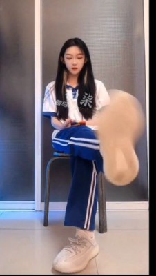 图片[11]_【LAPAPA】初柒绝美学生S不良学生妹校服pov语言羞辱_HD绳艺资源