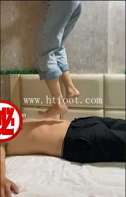 【真实】素人女大学生全体重跳踩单脚尖站立_HD绳艺资源