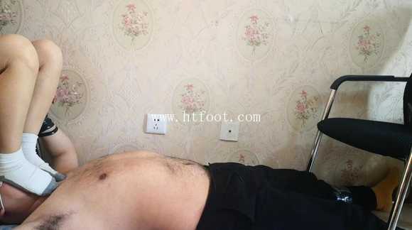 图片[1]_踩踏毯子消磨时间2_HD绳艺资源