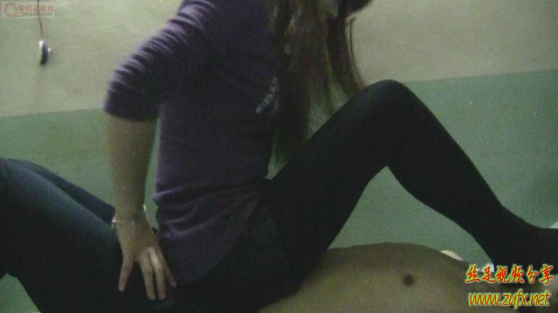 图片[1]_tongdanihao原创 与黑丝高跟发廊女的踩踏_HD绳艺资源