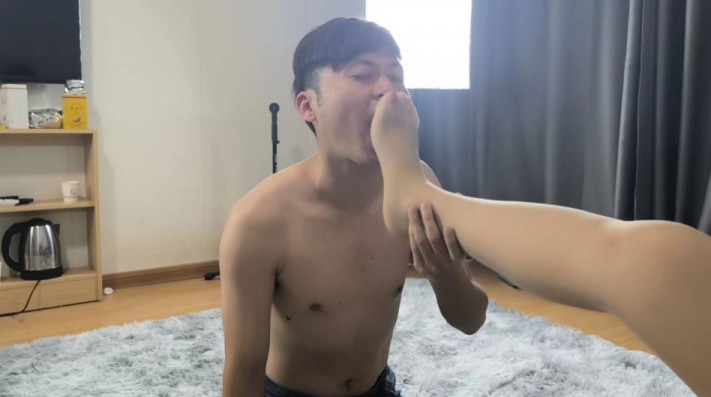 图片[5]_【女神学院·悦兮】狂舔肉丝脚_HD绳艺资源