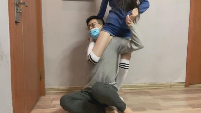 图片[20]_诗曼 活力美女房主超狠踢裆小男生_HD绳艺资源