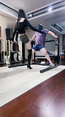 【糯糯】长靴模特重度提档狗_HD绳艺资源