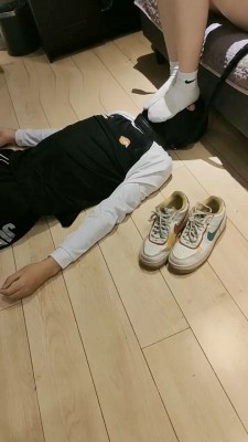 图片[4]_【青岛00后】脏鞋臭脚清理干净_HD绳艺资源