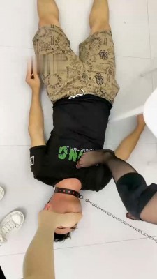 图片[9]_【嘉妮】小白鞋肉丝蹂躏母子狗【双视角版】_HD绳艺资源