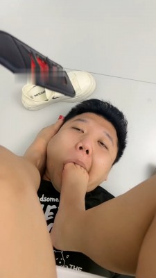 图片[10]_【伊诺】白鞋白袜气味羞辱/踩踏/臀部诱惑_HD绳艺资源