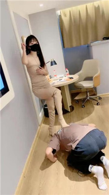 图片[4]_【浅夏大大】皮靴掌控/气味控制/人体除臭【下】_HD绳艺资源