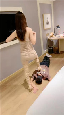 图片[14]_【浅夏大大】皮靴掌控/气味控制/人体除臭【下】_HD绳艺资源