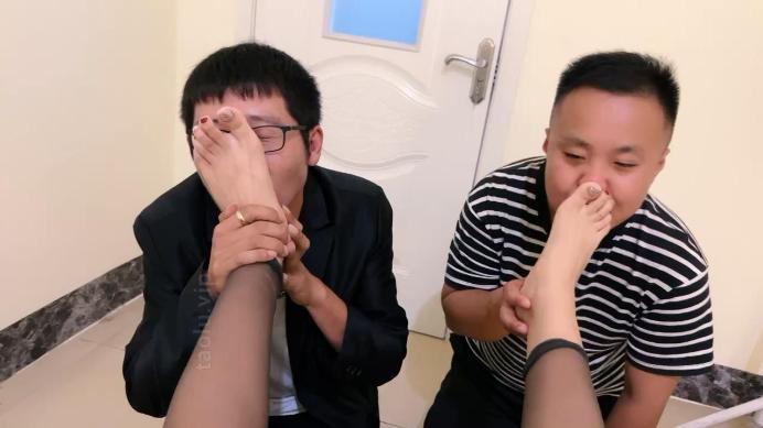 图片[2]_【孤傲女帝】双奴-舔脚/奴下奴抽耳光/sp/口水深喉/圣水_HD绳艺资源