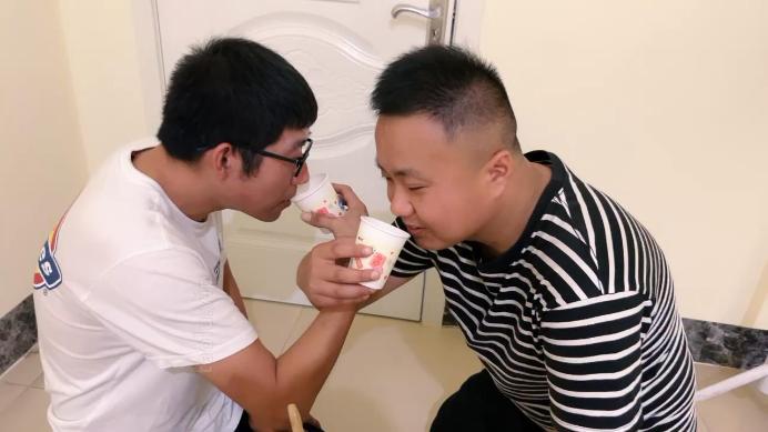 图片[9]_【孤傲女帝】双奴-舔脚/奴下奴抽耳光/sp/口水深喉/圣水_HD绳艺资源