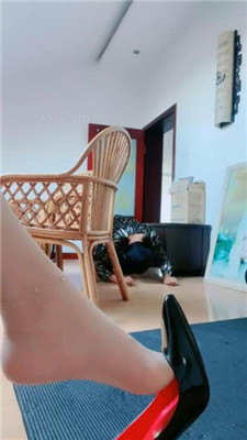 【媚朵】高跟原味肉丝jio闻舔_HD绳艺资源