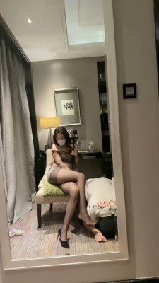 图片[8]_【禾未】长腿模特-黑丝高跟-转胯/骑马/脚插嘴/白袜塞嘴_HD绳艺资源