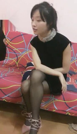 152【其他国产踩踏类】【子颜绳艺导师】狗嘴洗丝袜 棉袜_HD绳艺资源