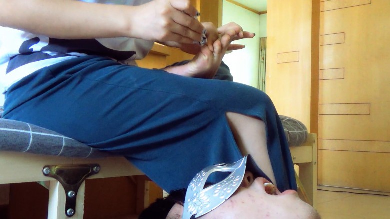 图片[8]_098【小莜】喂食脚皮脚趾甲洗脚水-人体垃圾桶系列TSIRNH_HD绳艺资源