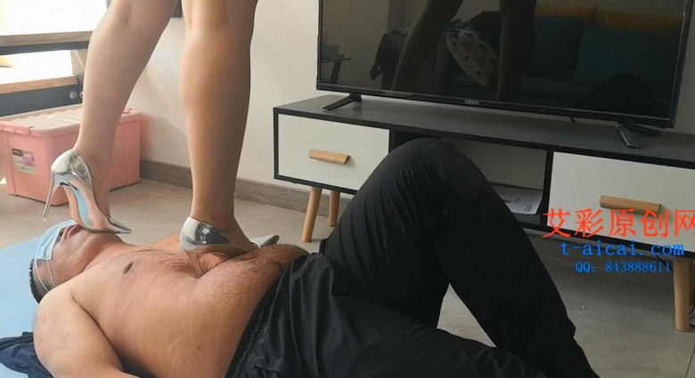 图片[8]_343 多双高跟鞋踩踏毯子LIPY4R_HD绳艺资源