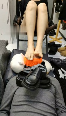 图片[4]_【玥野兔】皮鞋原味棉袜踩脚垫_HD绳艺资源