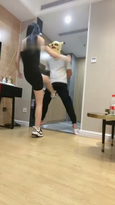 【陈甜女帝】重度连环提档/船袜脚踩踏_HD绳艺资源