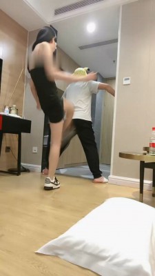 图片[8]_【陈甜女帝】重度连环提档/船袜脚踩踏_HD绳艺资源