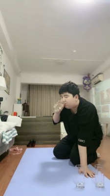 图片[6]_【不期而遇】胶皮头套闻袜香/胶带勒脖/吃呕吐物_HD绳艺资源