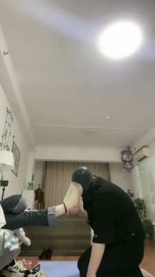 图片[7]_【不期而遇】胶皮头套闻袜香/胶带勒脖/吃呕吐物_HD绳艺资源