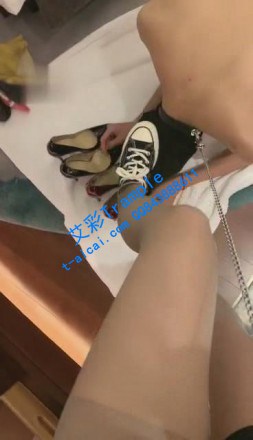 图片[1]_【筱月S】各种鞋虐待狗头傻狗_HD绳艺资源