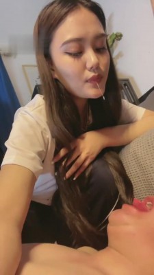 图片[1]_【琳琳】舔玉足-浓痰-深喉-痰盂_HD绳艺资源