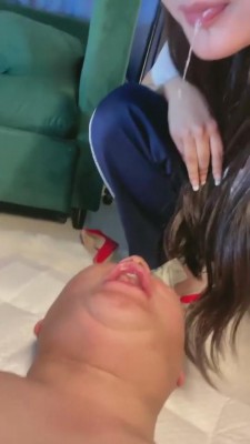 图片[1]_【琳琳】舔玉足-浓痰-深喉-痰盂_HD绳艺资源