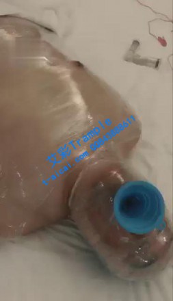 图片[1]_【若依S】艺术装置骚狗玩乳头足虐并让他吞自己的jy_HD绳艺资源