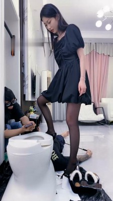 图片[7]_【麋鹿银儿】人形马桶/高跟黑丝踩踏_HD绳艺资源