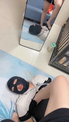 图片[6]_【木子大大】囚禁狗笼脚踩喂食_HD绳艺资源