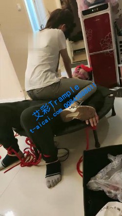 【虫虫】犯错奴的下场！_HD绳艺资源