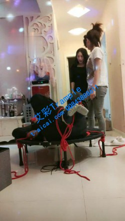 图片[1]_【虫虫】犯错奴的下场！_HD绳艺资源