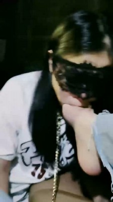 图片[2]_【小羊】母畜-车内裸足闻舔_HD绳艺资源