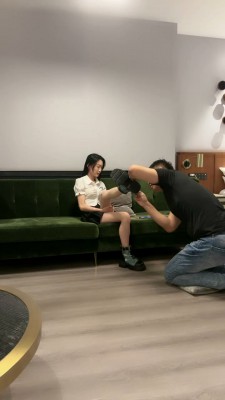 图片[2]_【文文sama】口水吐/鞋底羞辱/下跪磕头_HD绳艺资源