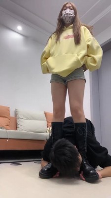 图片[3]_【樱子大人】御姐范靴子-转胯/踢踹/白袜气味辱/踩踏_HD绳艺资源