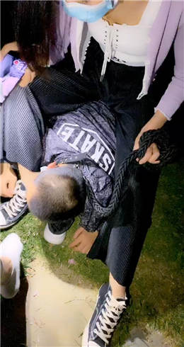 图片[1]_杨十二 野外遛狗_HD绳艺资源