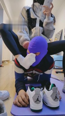 图片[1]_【高难度挑战美学】舔鞋盛宴-脚耳光强迫喂食_HD绳艺资源