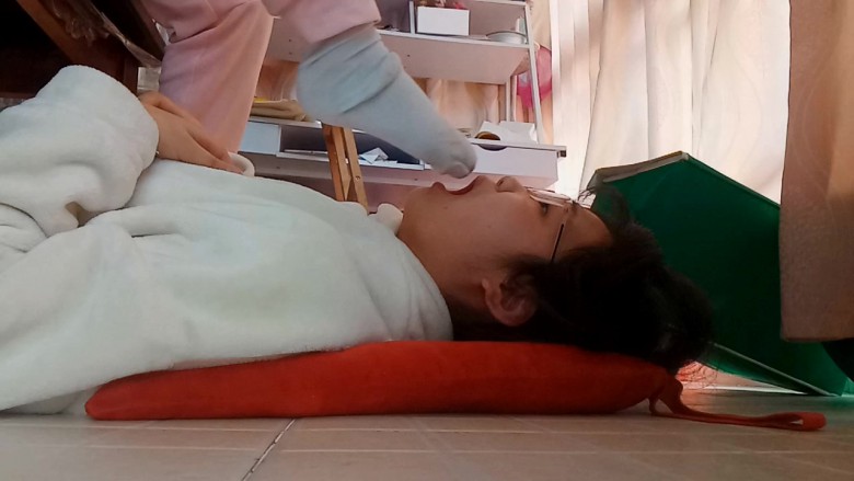 图片[5]_136【00后校园】吞舔妹妹的臭脚臭袜 3EKPVR_HD绳艺资源