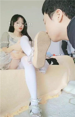 【奶味小仙女】萝莉主-皮鞋白袜恋足舔_HD绳艺资源