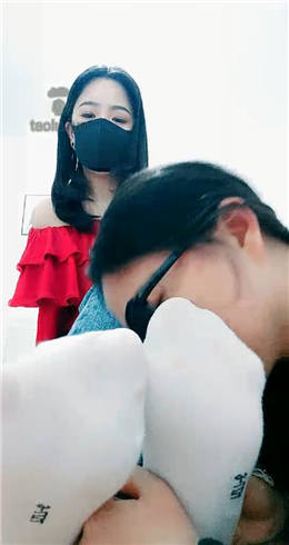 图片[1]_凌夏 开发闺蜜做母狗 现场试试圣水_HD绳艺资源