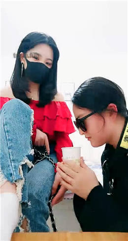 图片[1]_凌夏 开发闺蜜做母狗 现场试试圣水_HD绳艺资源