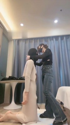 【不期而遇】CD奴-喂食转胯/遛狗/sp_HD绳艺资源