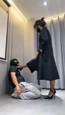 图片[11]_【辣姐】黑丝高跟-藤条-开发小奶狗_HD绳艺资源